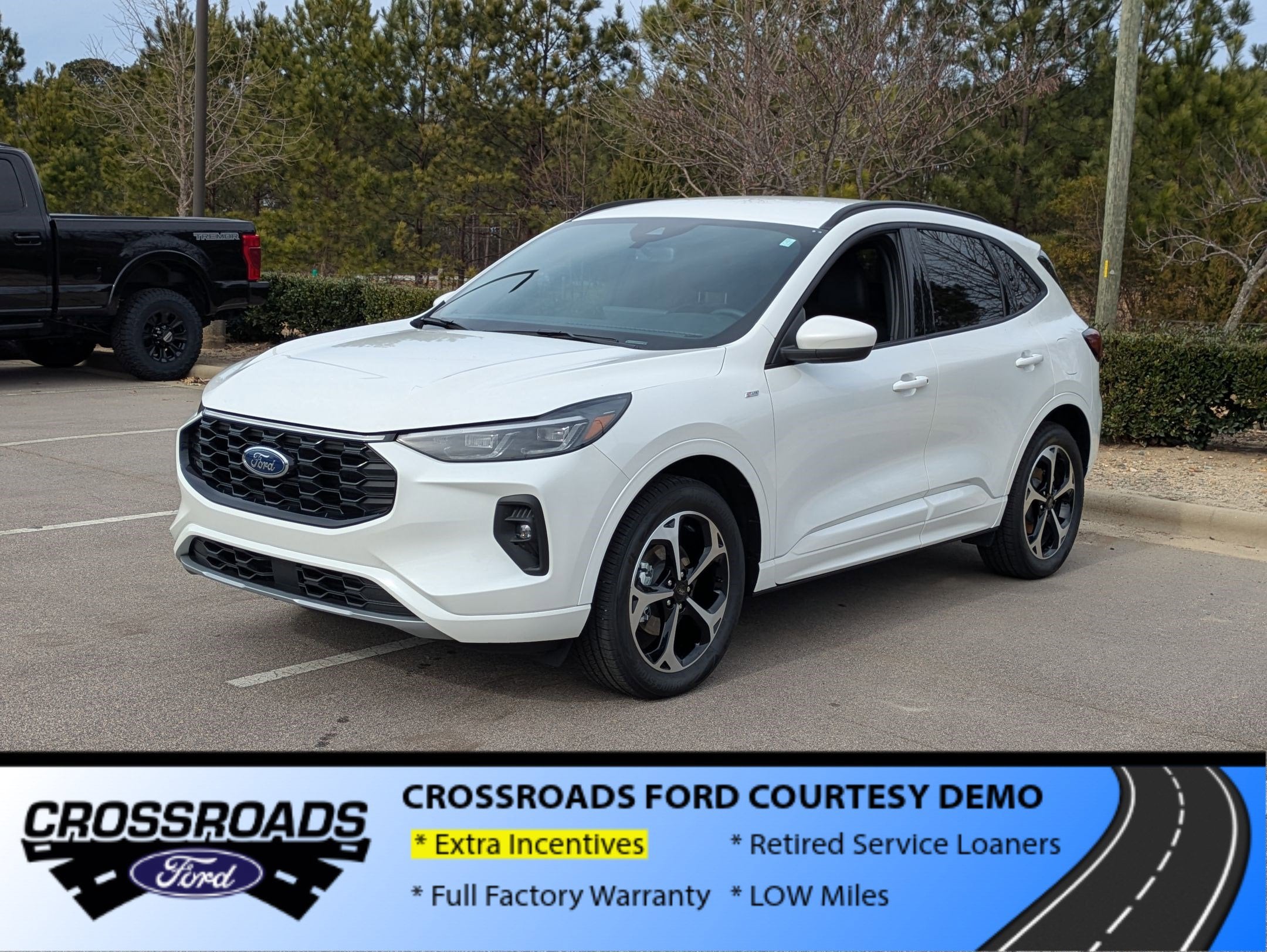 2025 Ford Escape ST-Line Elite - Crossroads Courtesy Demo