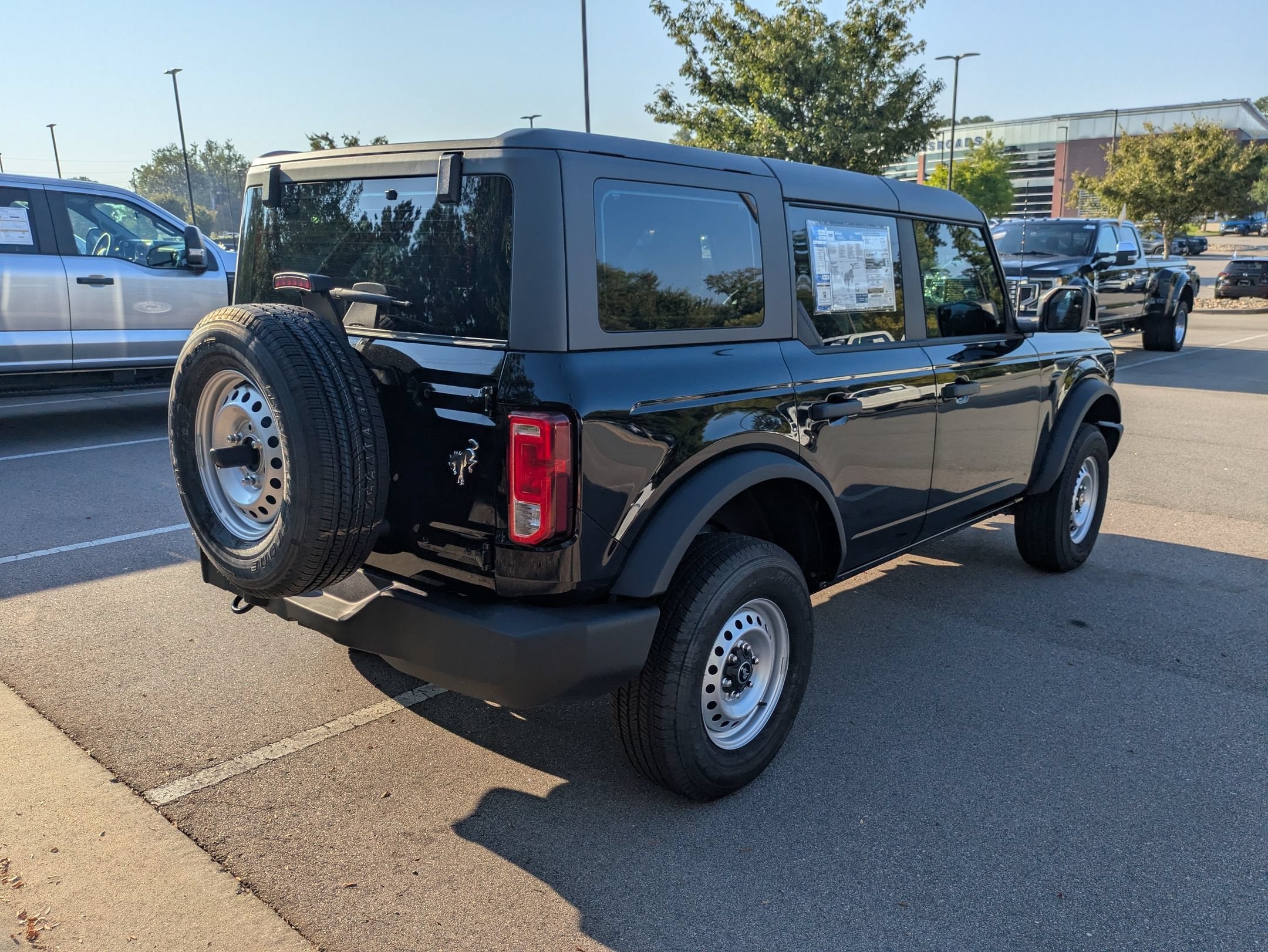 2025 Ford Bronco Base