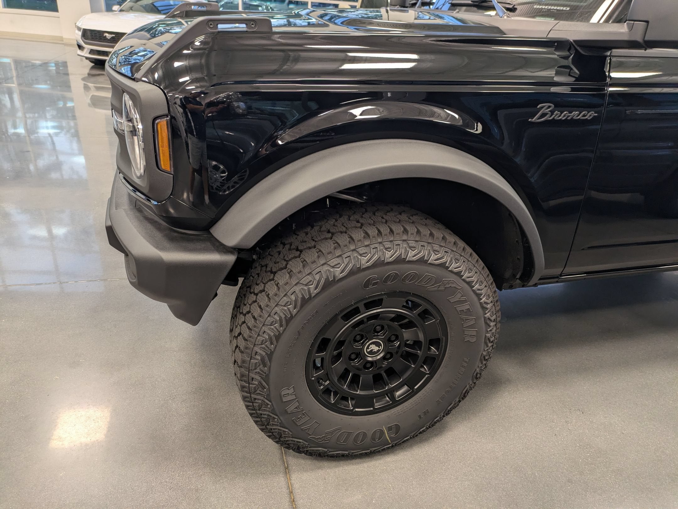 2026 Ford Bronco Big Bend Matte Black Accessory Package