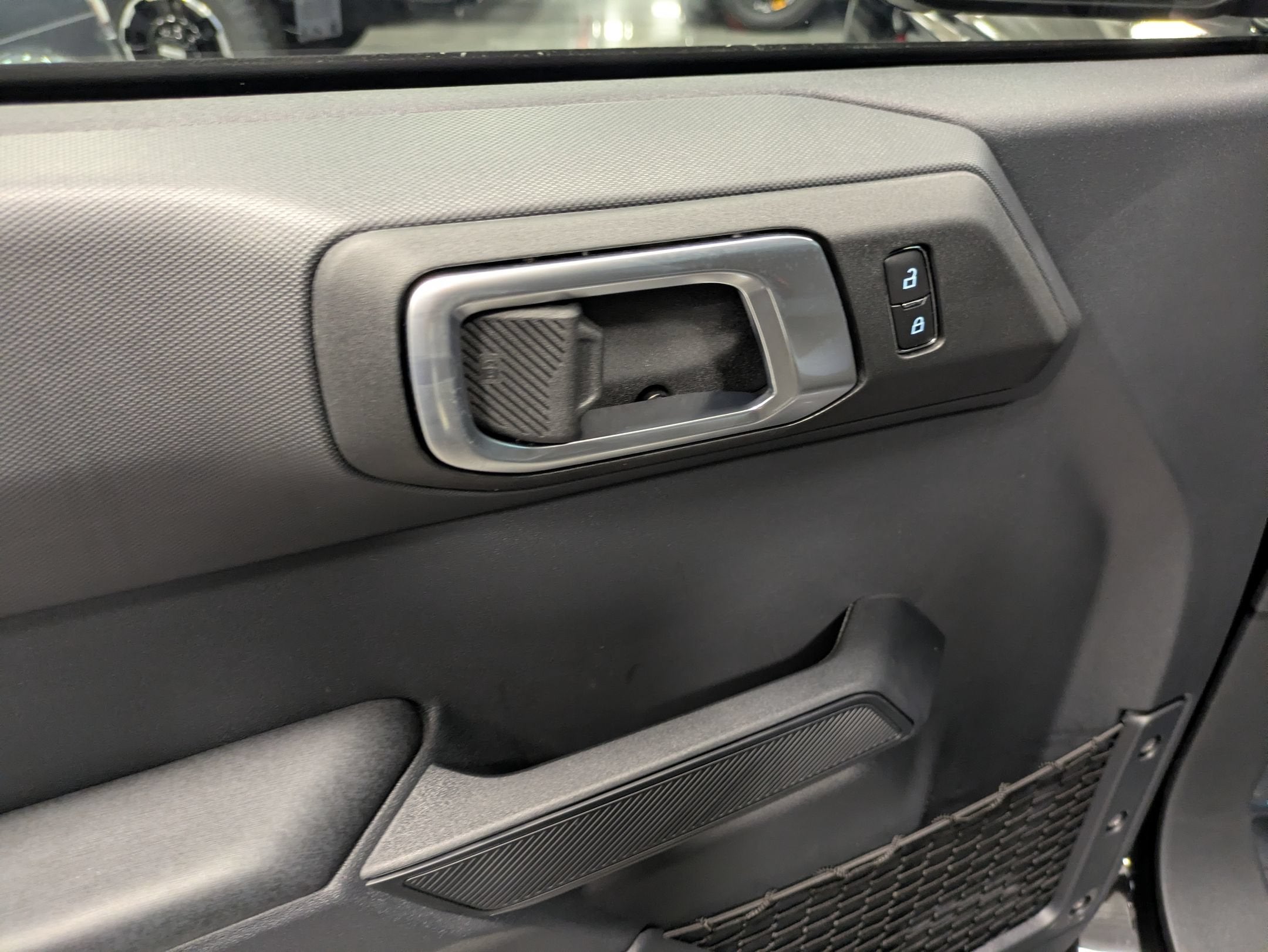 2026 Ford Bronco Big Bend Matte Black Accessory Package