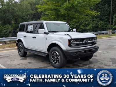 2026 Ford Bronco Outer Banks