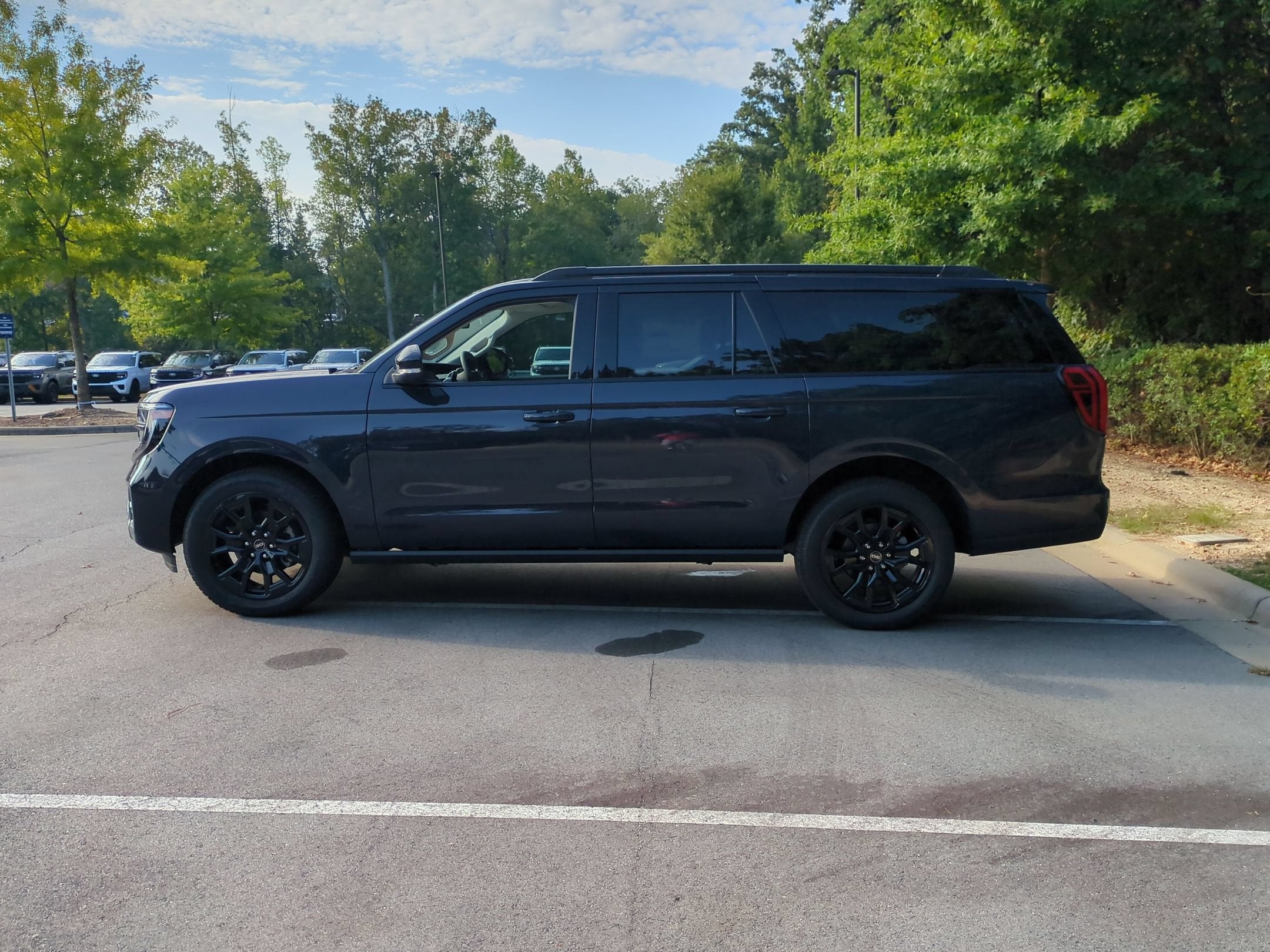 2027 Ford Expedition Max Platinum