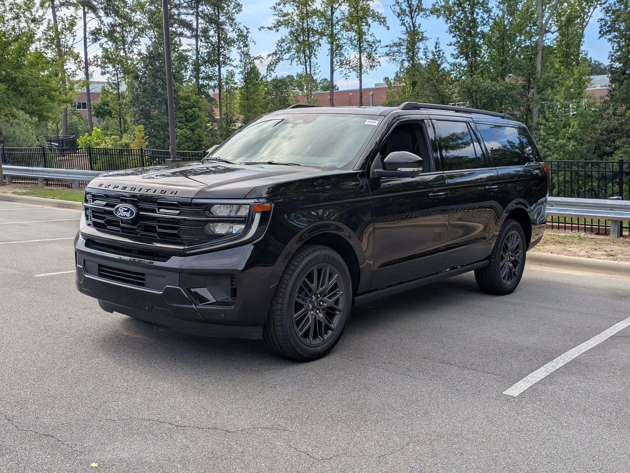 2027 Ford Expedition Max Platinum