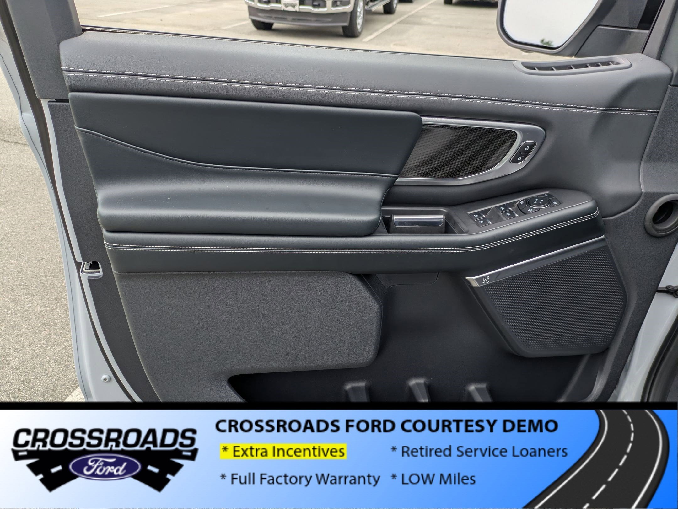 2026 Ford Expedition Max Platinum - Crossroads Courtesy Demo