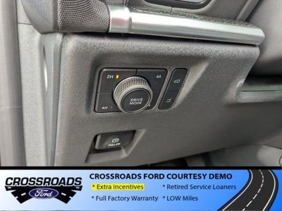 2026 Ford Expedition Max Platinum - Crossroads Courtesy Demo