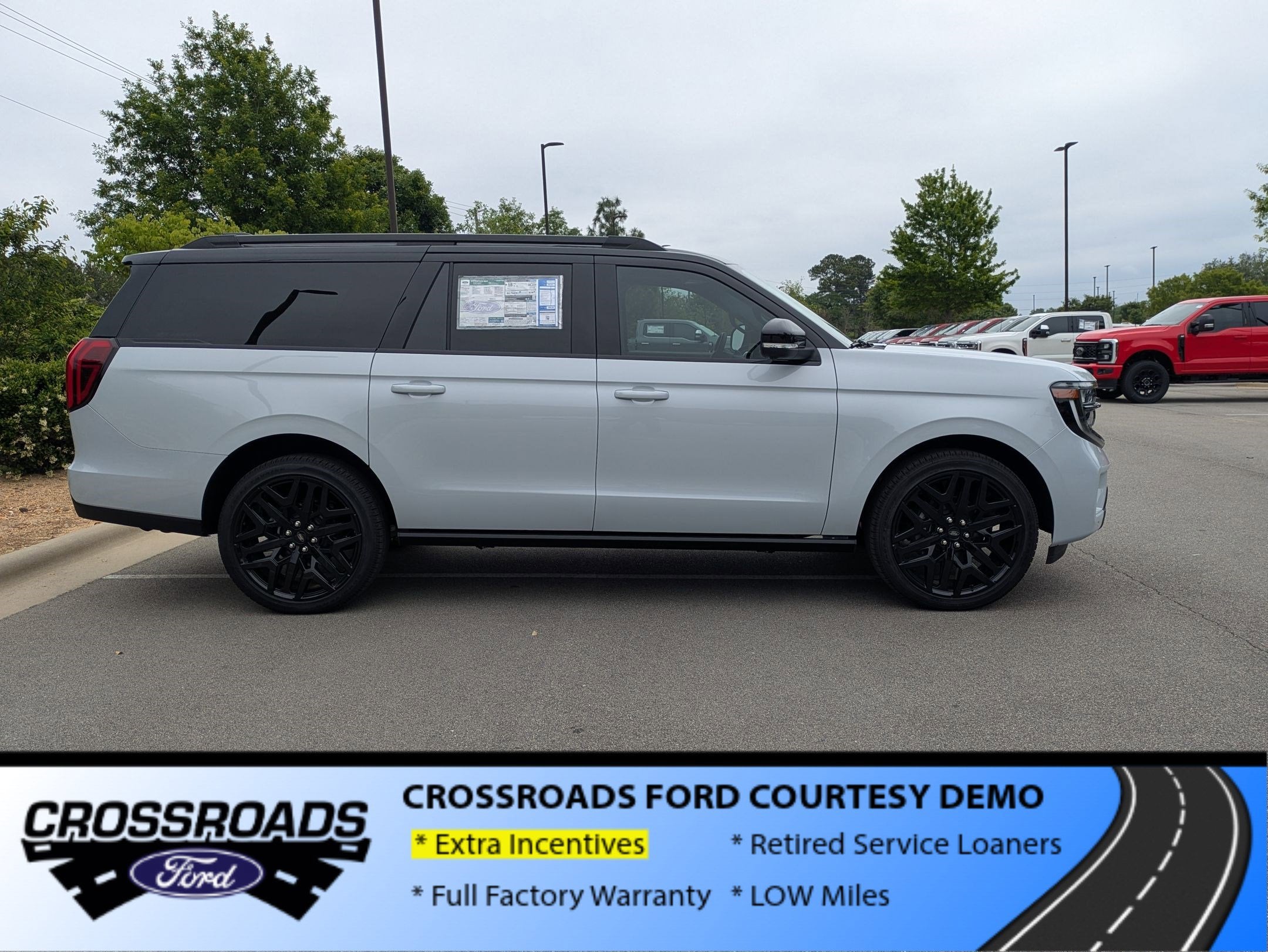 2026 Ford Expedition Max Platinum - Crossroads Courtesy Demo