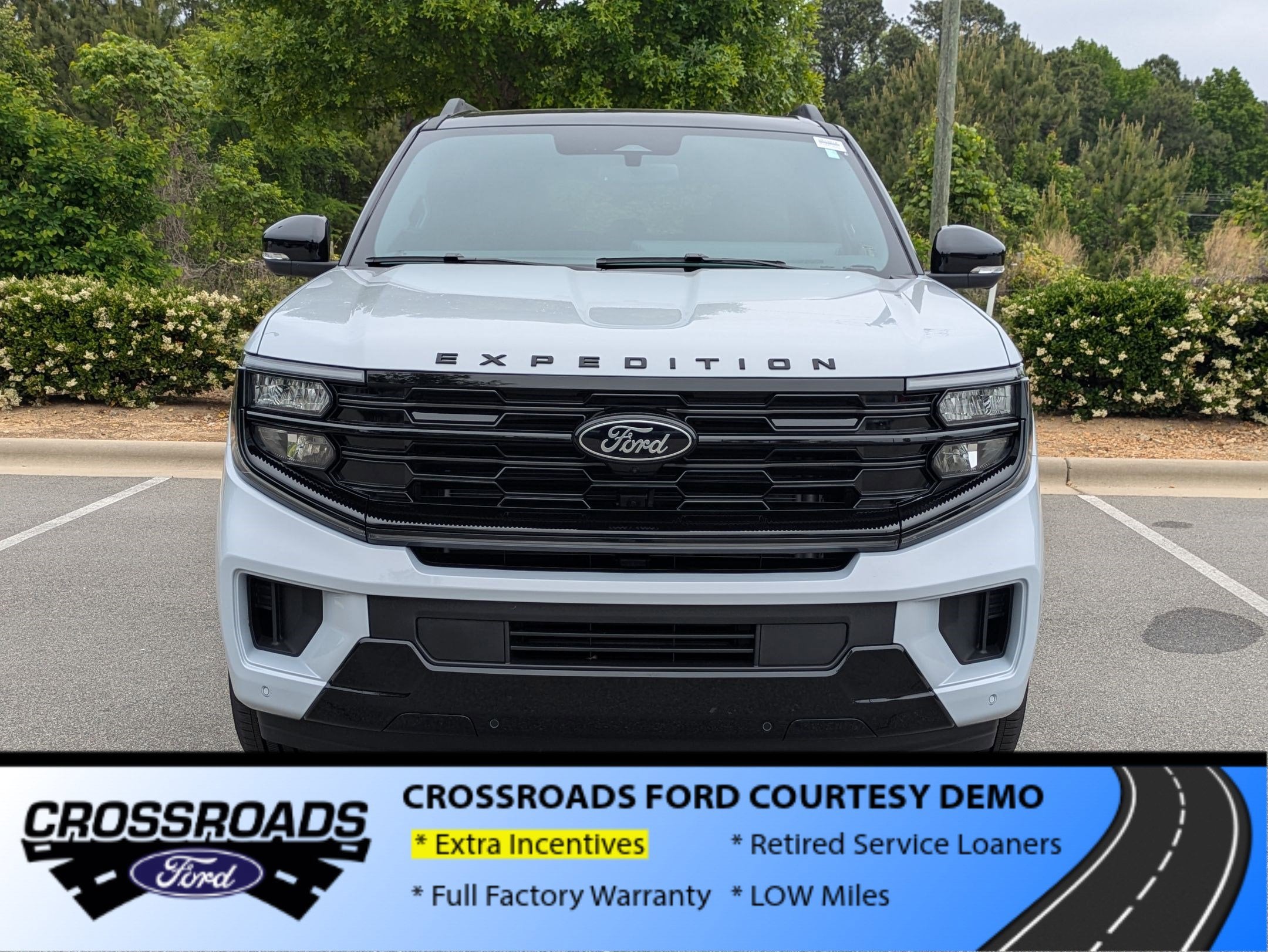 2026 Ford Expedition Max Platinum - Crossroads Courtesy Demo