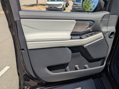 2026 Ford Expedition Max Platinum - Crossroads Manager Demo