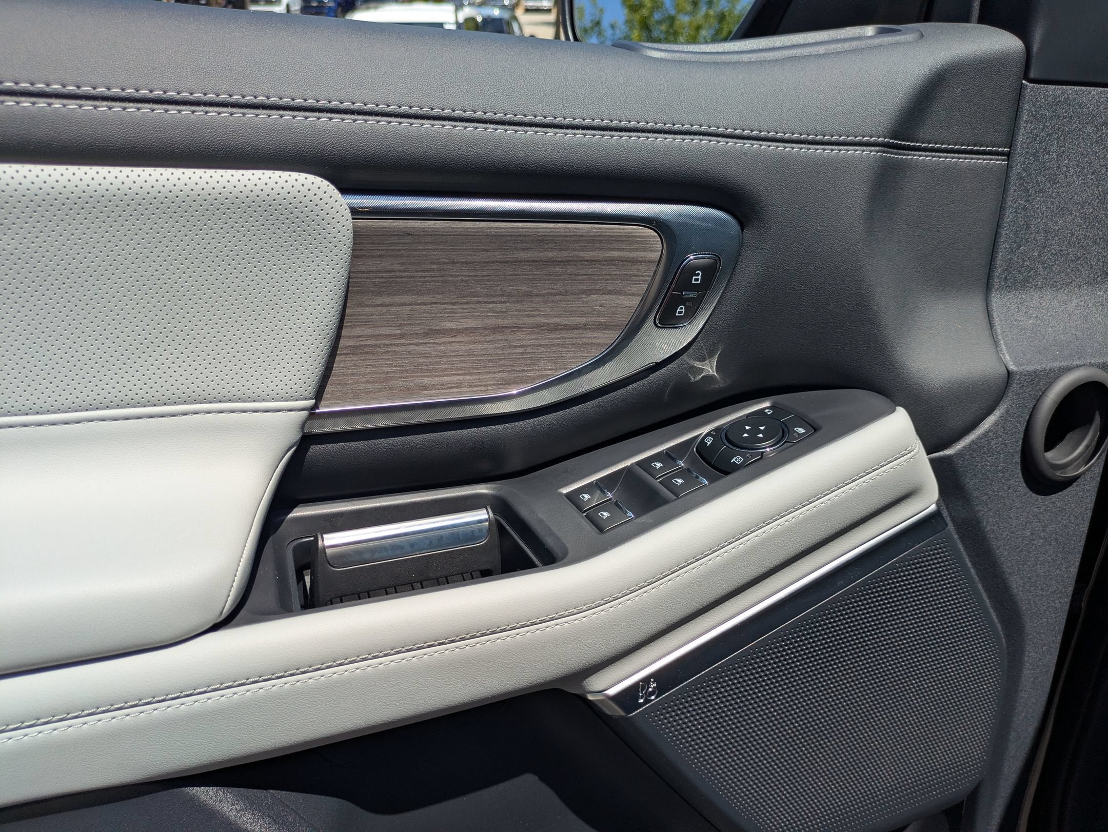 2026 Ford Expedition Max Platinum - Crossroads Manager Demo