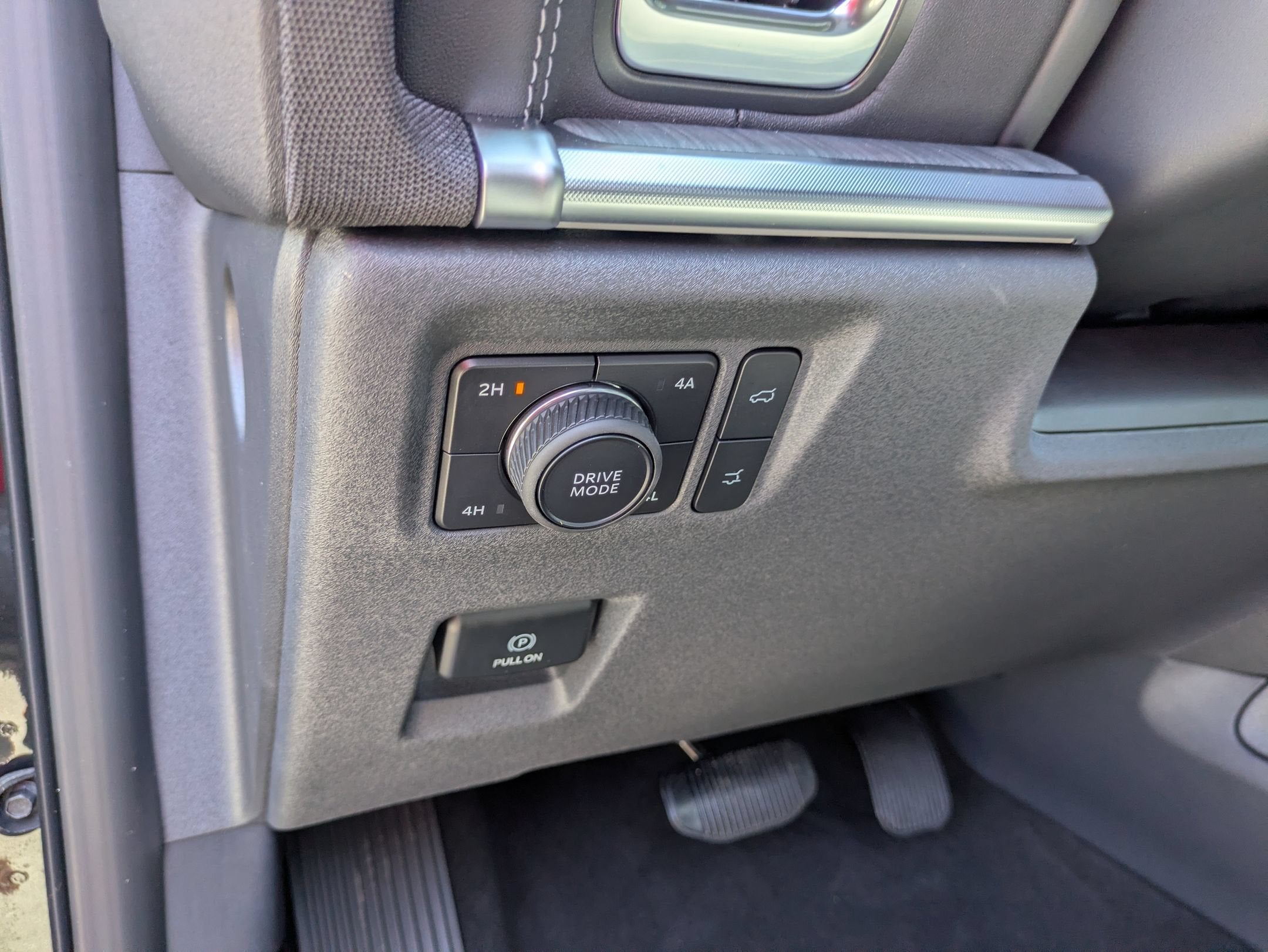 2026 Ford Expedition Max Platinum - Crossroads Manager Demo