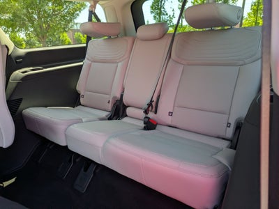 2026 Ford Expedition Max Platinum - Crossroads Manager Demo