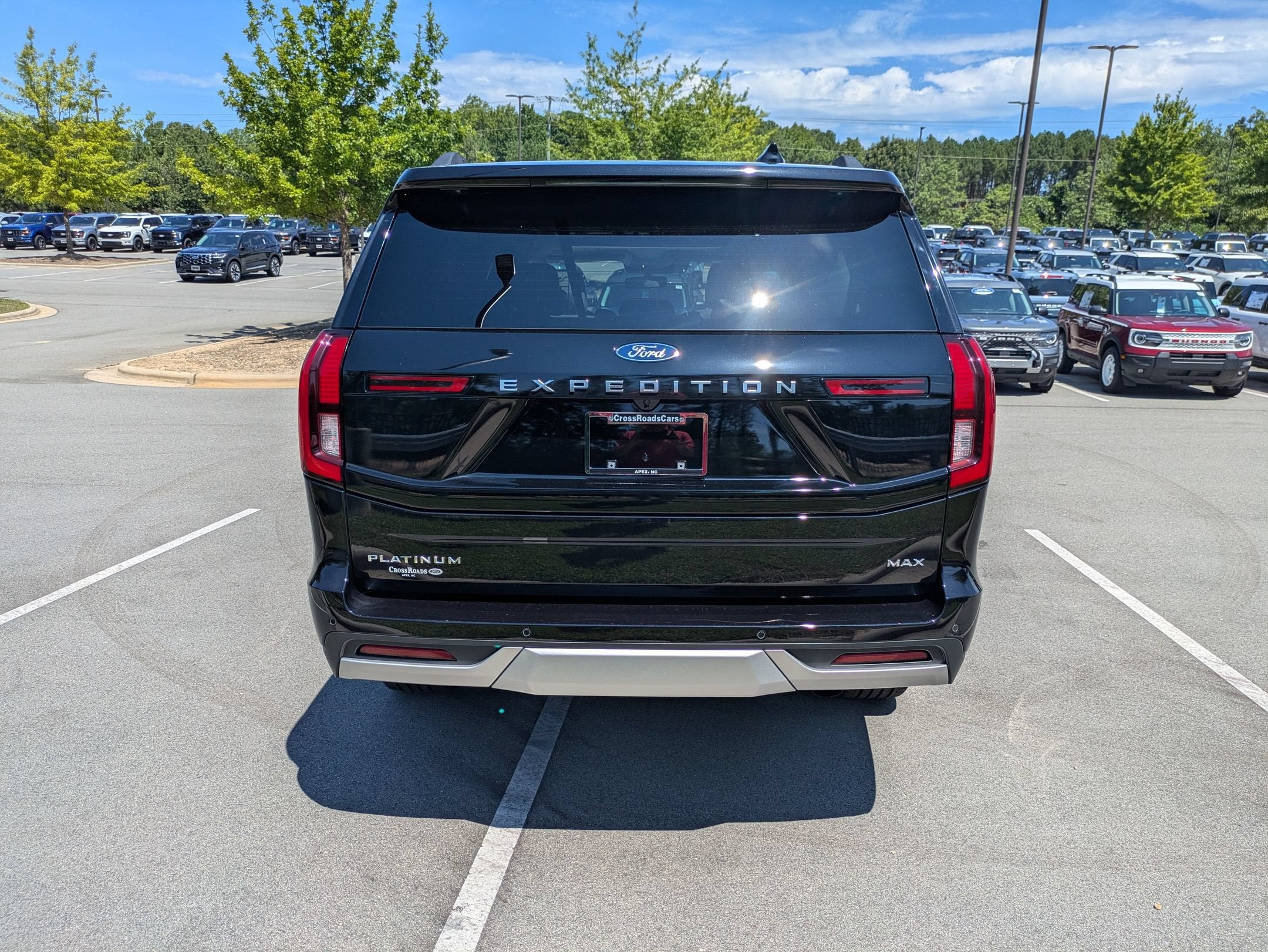 2026 Ford Expedition Max Platinum - Crossroads Manager Demo
