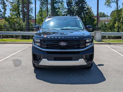 2026 Ford Expedition Max Platinum - Crossroads Manager Demo
