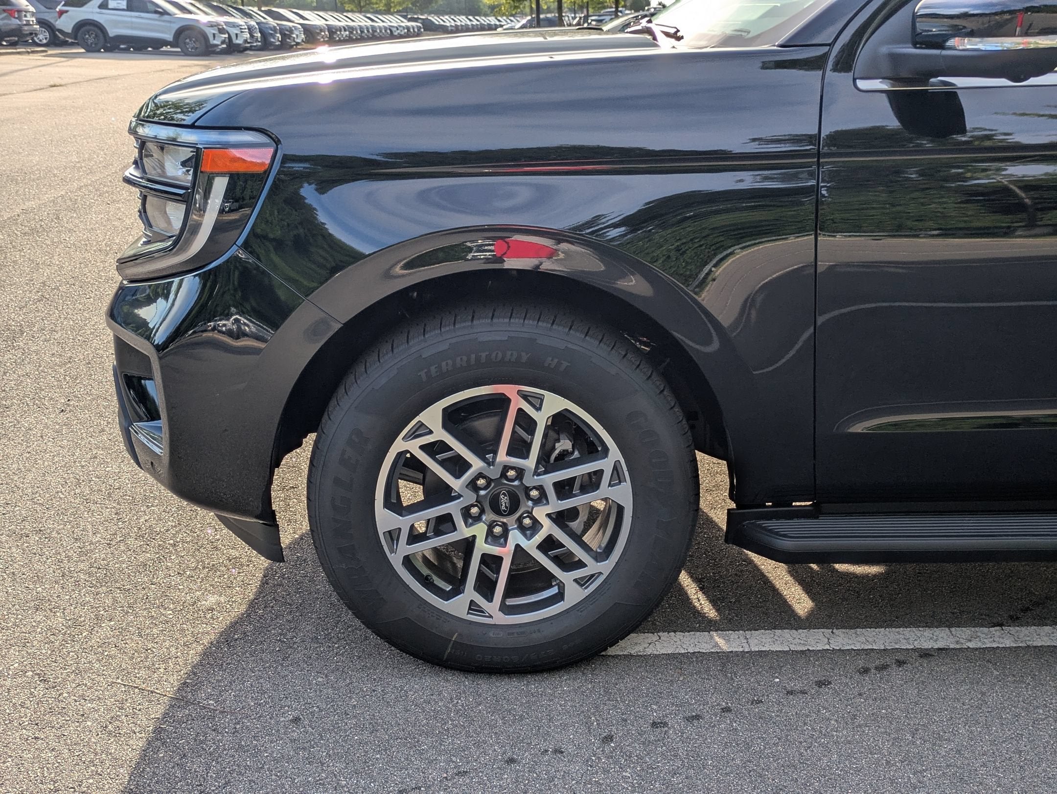 2026 Ford Expedition Active