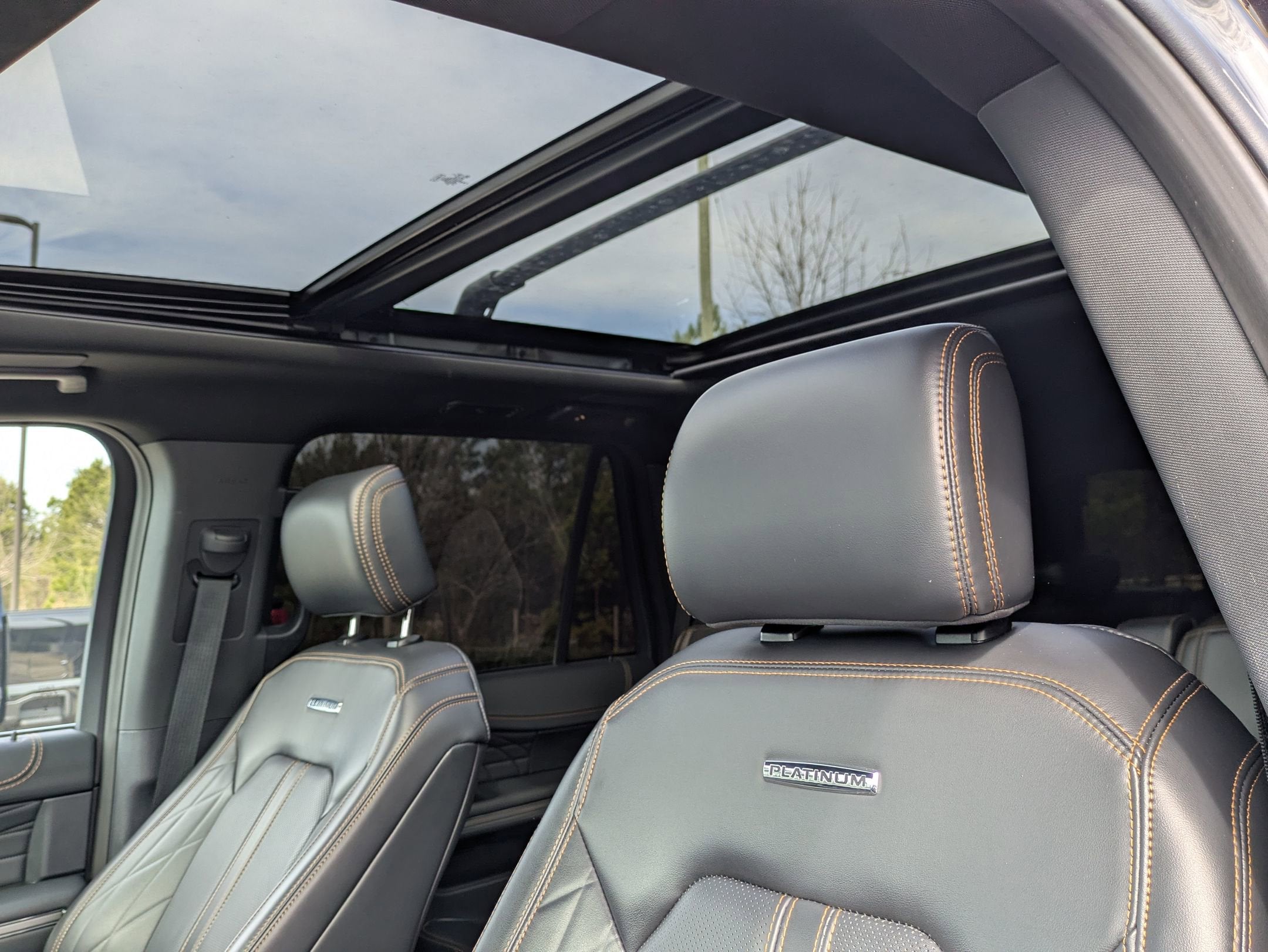 2024 Ford Expedition Platinum