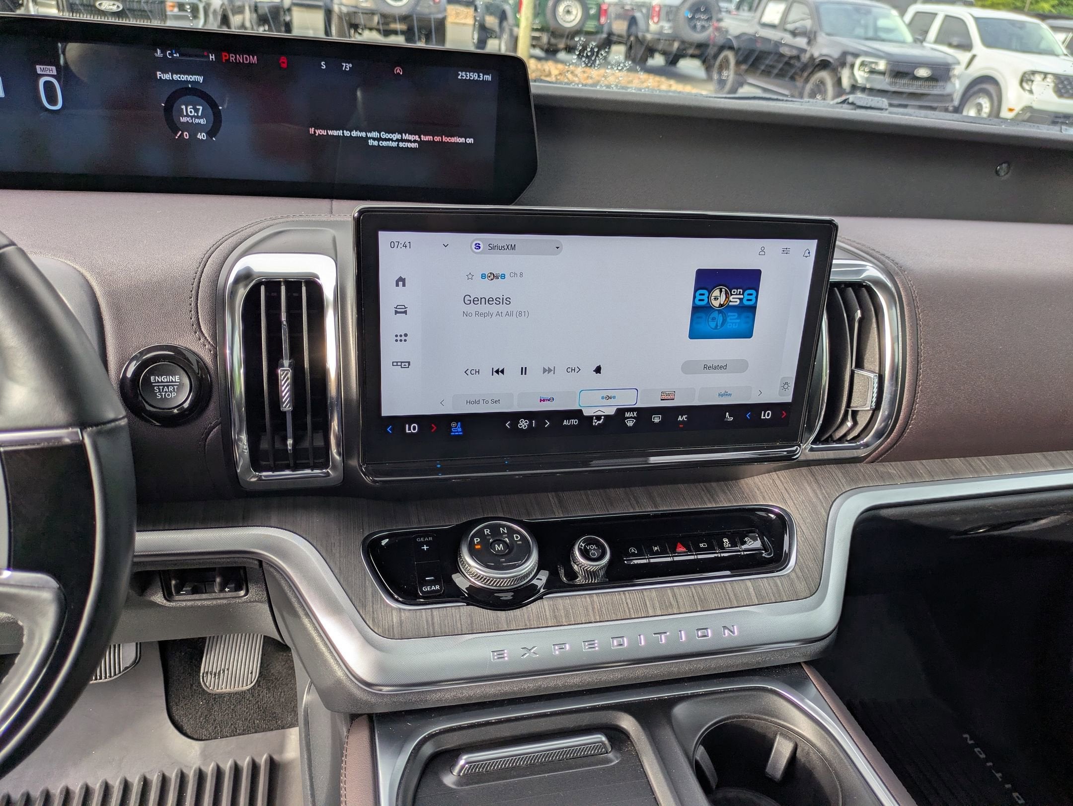 2025 Ford Expedition Platinum