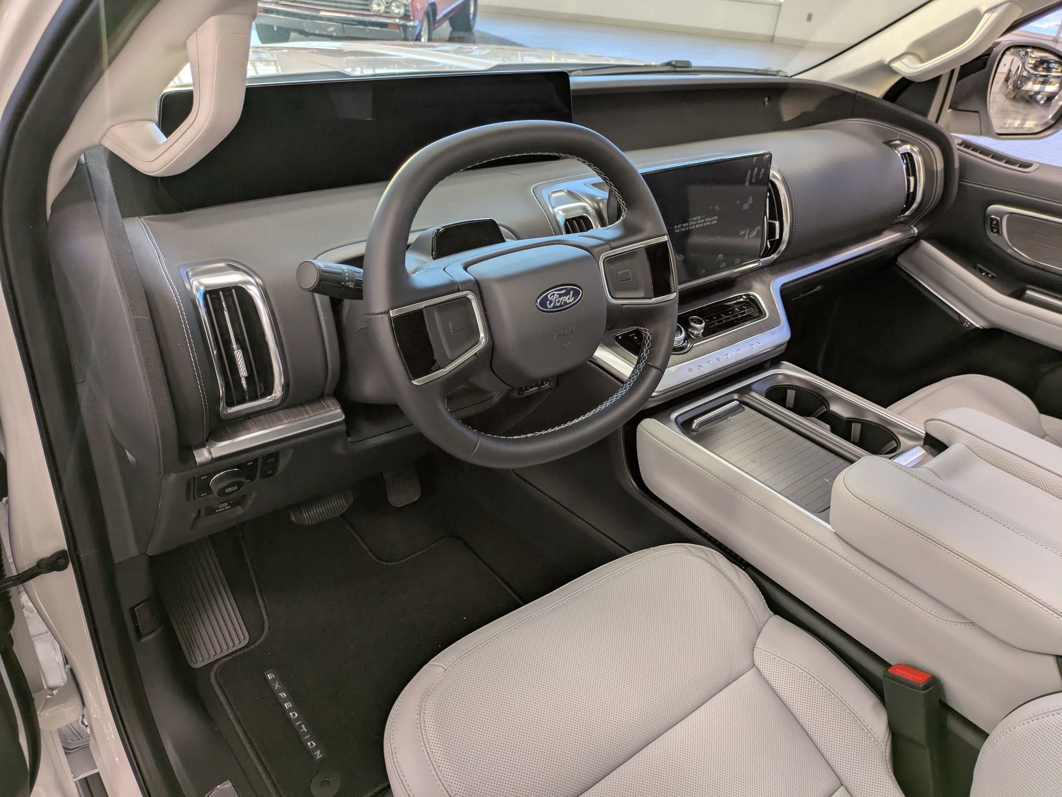 2026 Ford Expedition Platinum