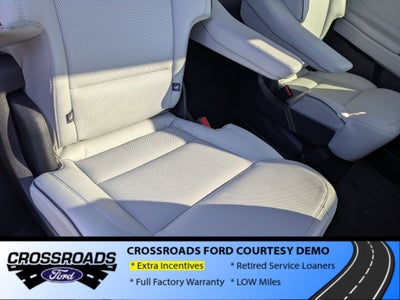 2025 Ford Expedition Platinum - Crossroads Courtesy Demo