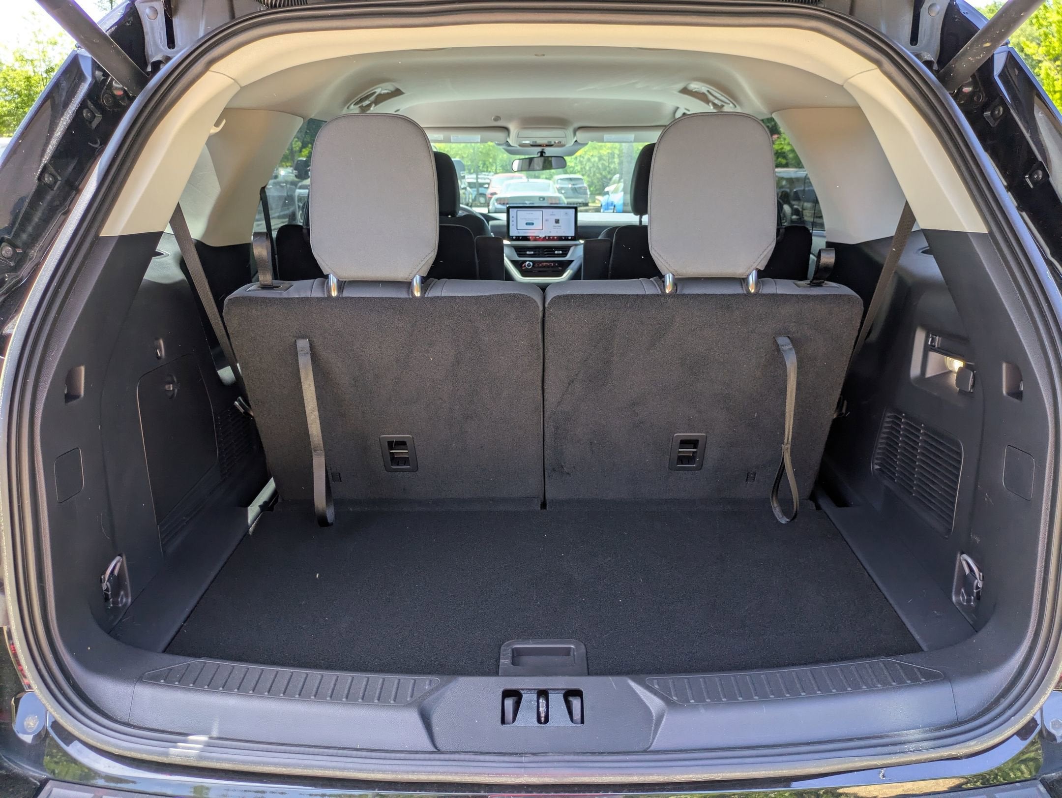 2026 Ford Explorer Active - Crossroads Courtesy Demo
