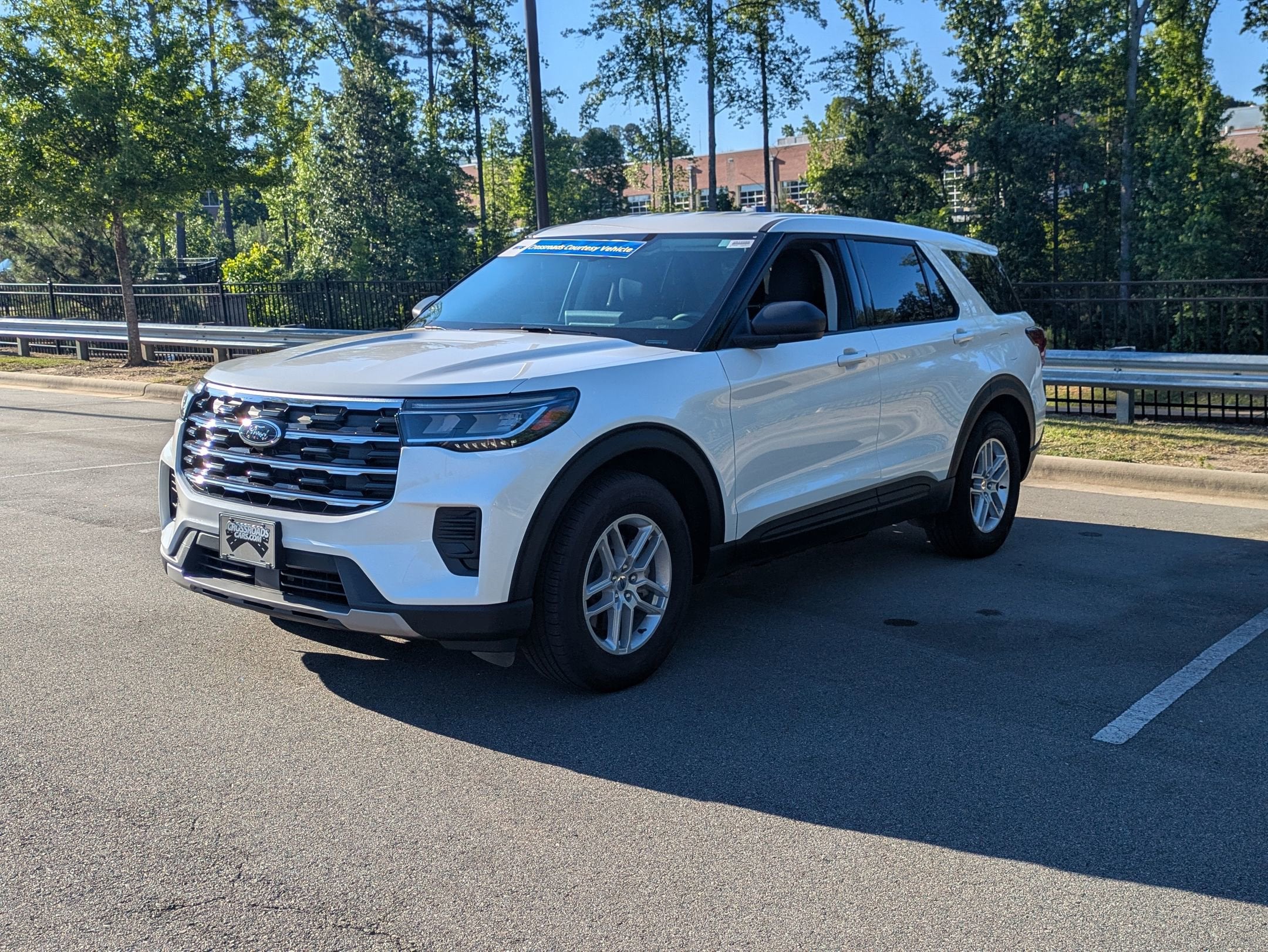 2026 Ford Explorer Active w/100A Pkg - Crossroads Courtesy Demo