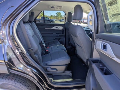 2026 Ford Explorer Active w/100A Pkg