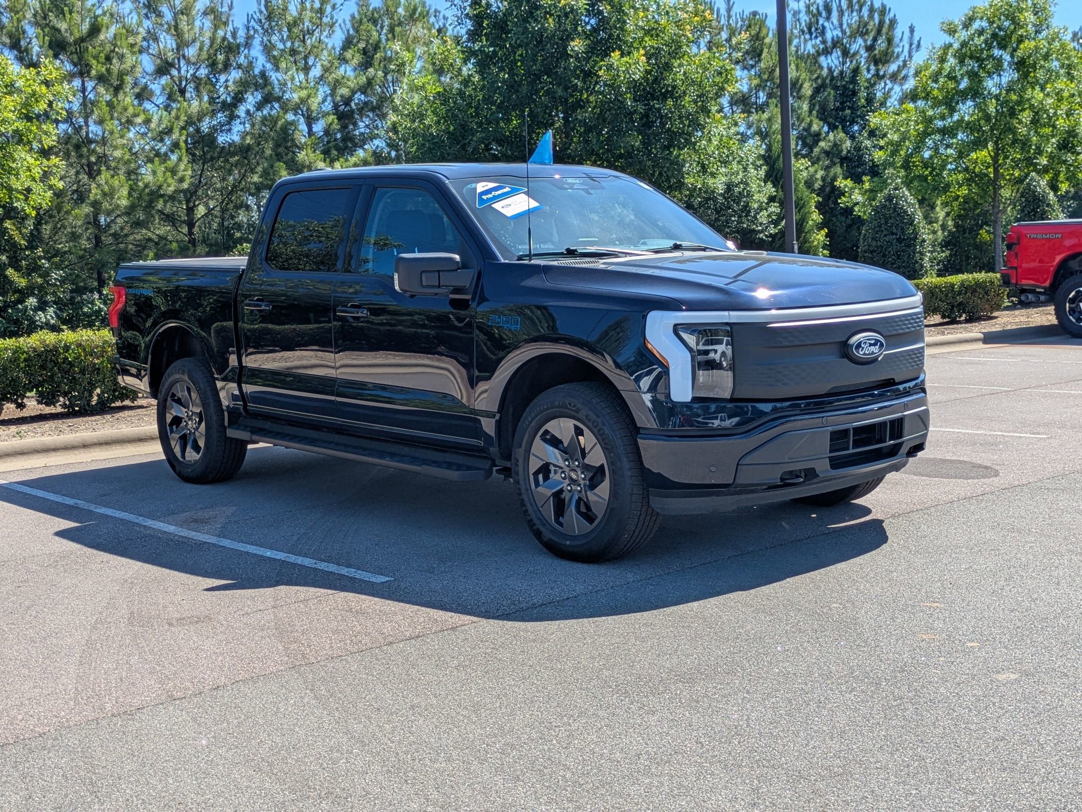 2024 Ford F-150 Lightning Flash