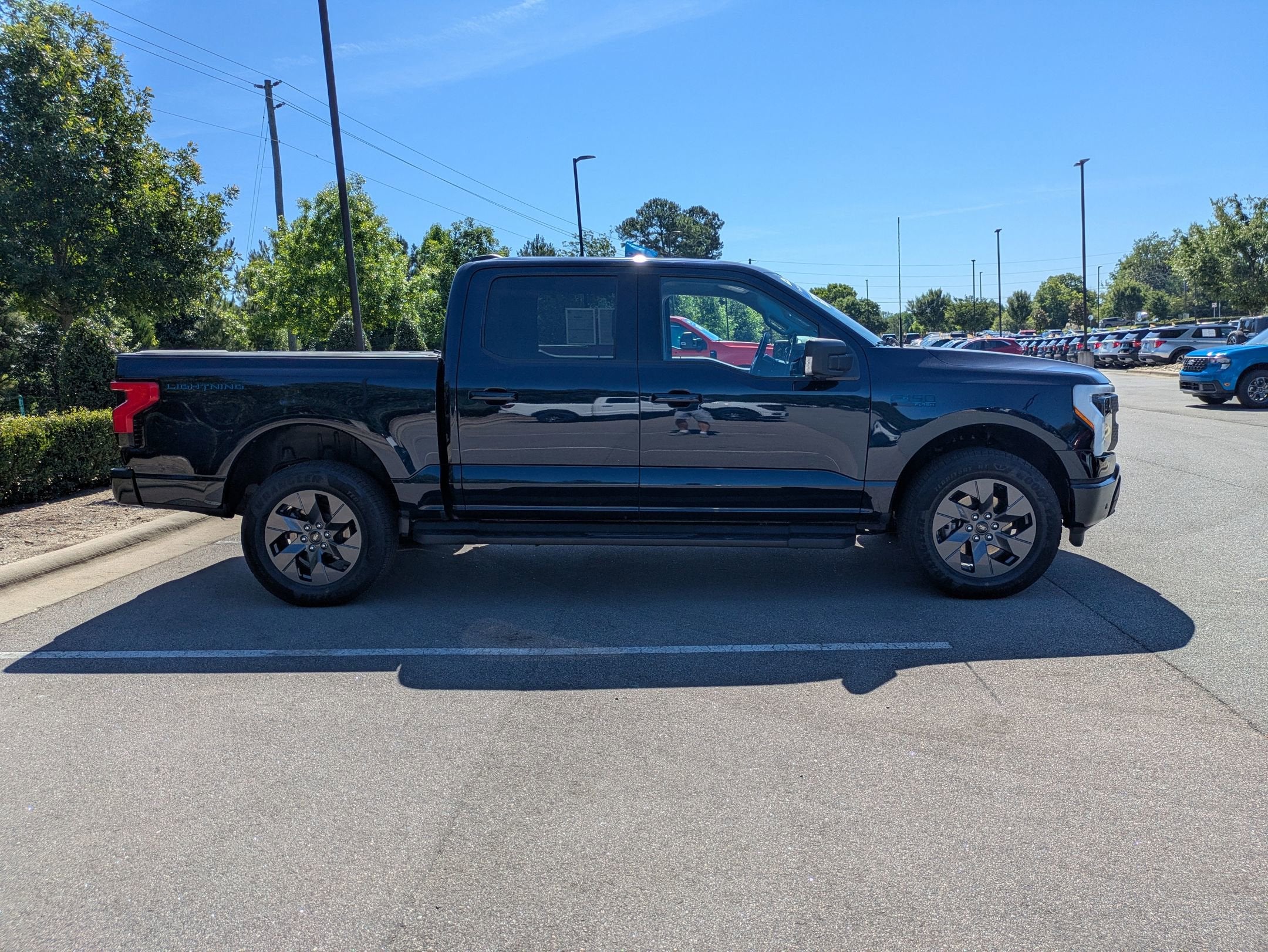 2024 Ford F-150 Lightning Flash