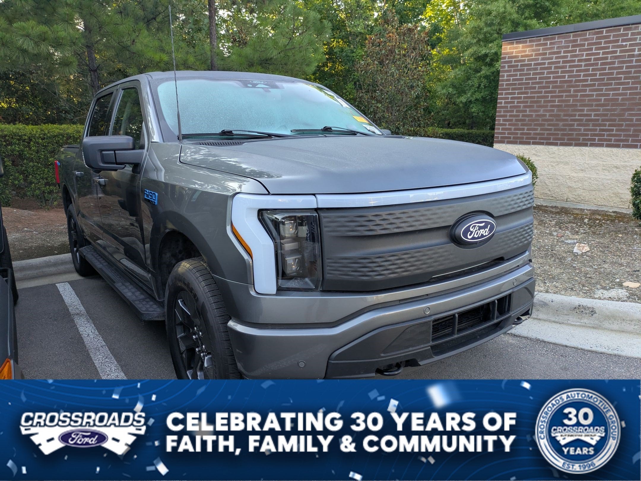 2025 Ford F-150 Lightning Flash