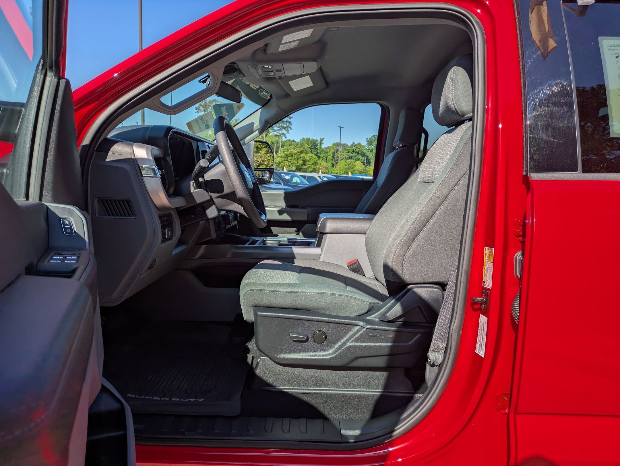 2024 Ford Super Duty F-250 SRW XLT
