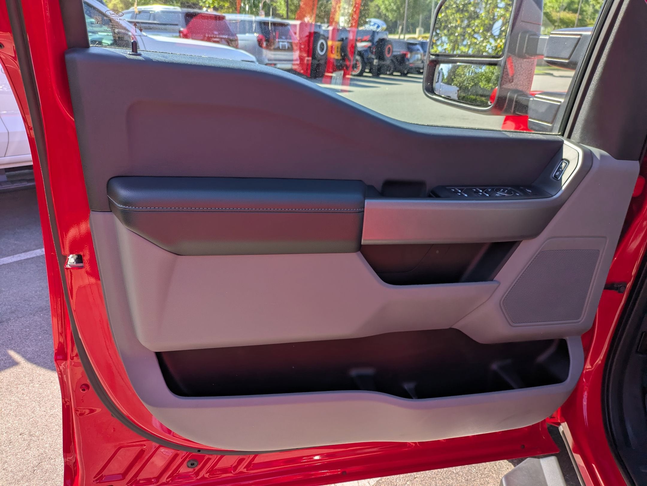 2024 Ford Super Duty F-250 SRW XLT