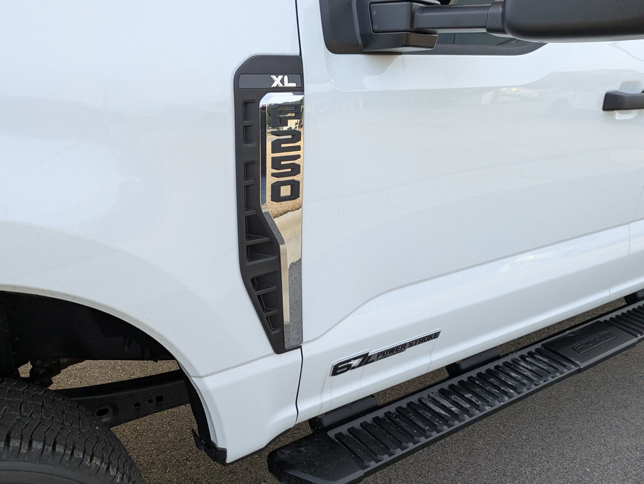 2025 Ford Super Duty F-250 SRW XL