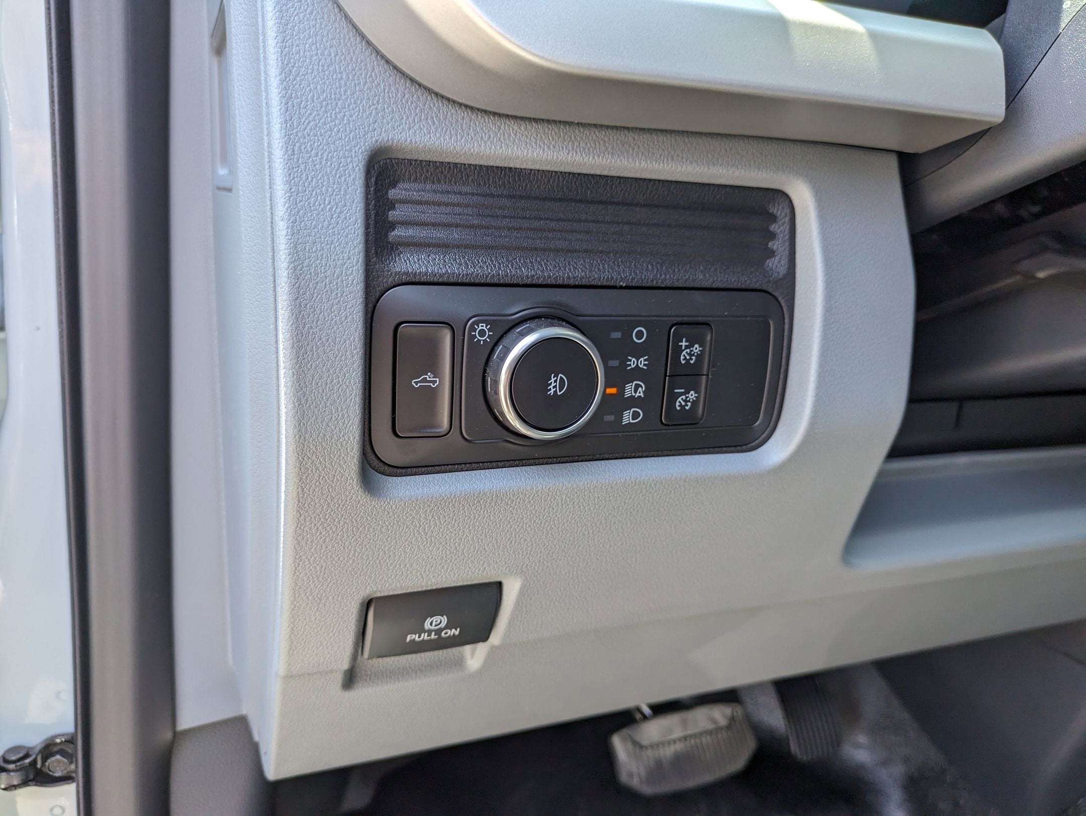 2025 Ford Super Duty F-250 SRW XL