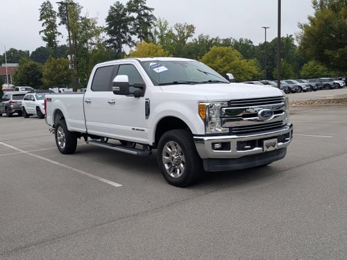 2017 Ford Super Duty F-250 SRW Lariat