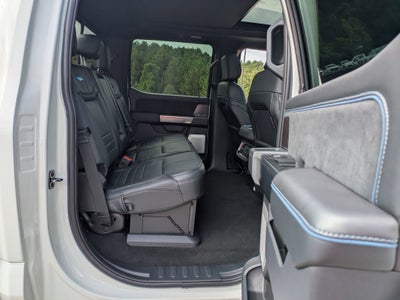 2026 Ford Super Duty F-250 SRW Platinum