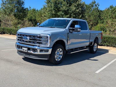 2026 Ford Super Duty F-250 SRW LARIAT