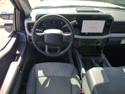 2027 Ford Super Duty F-250 SRW XLT