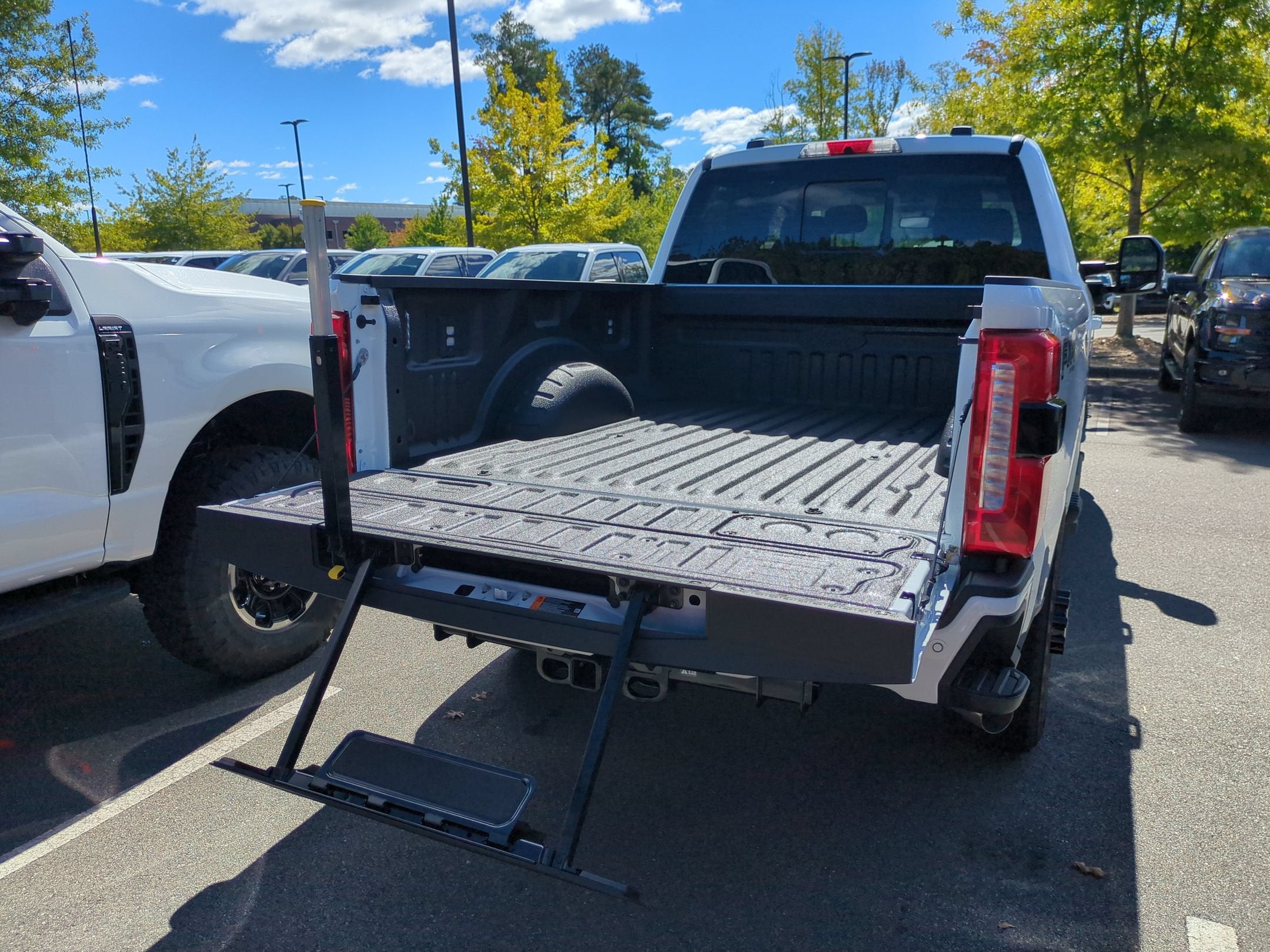 2027 Ford Super Duty F-250 SRW XLT