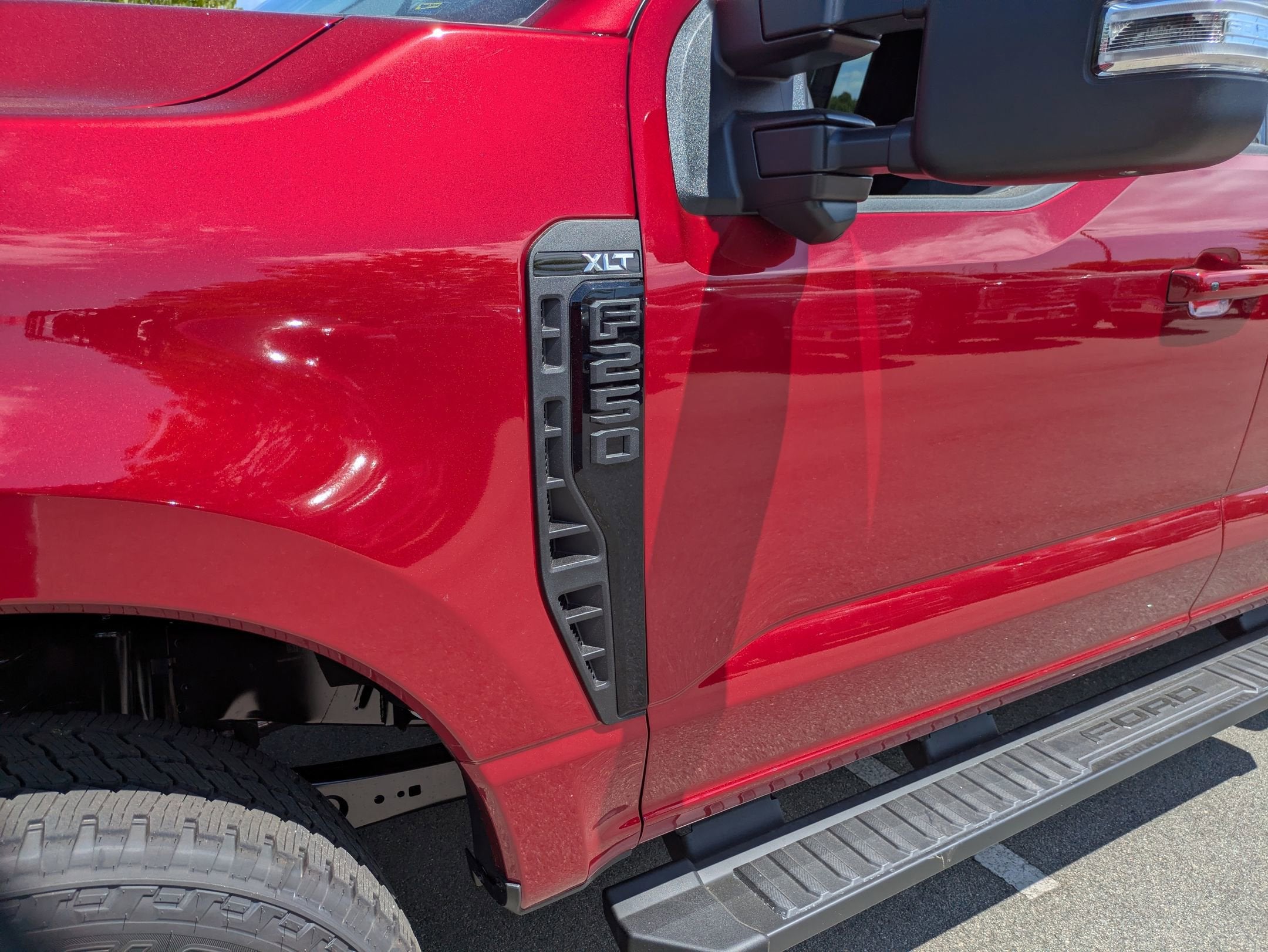 2026 Ford Super Duty F-250 SRW XLT