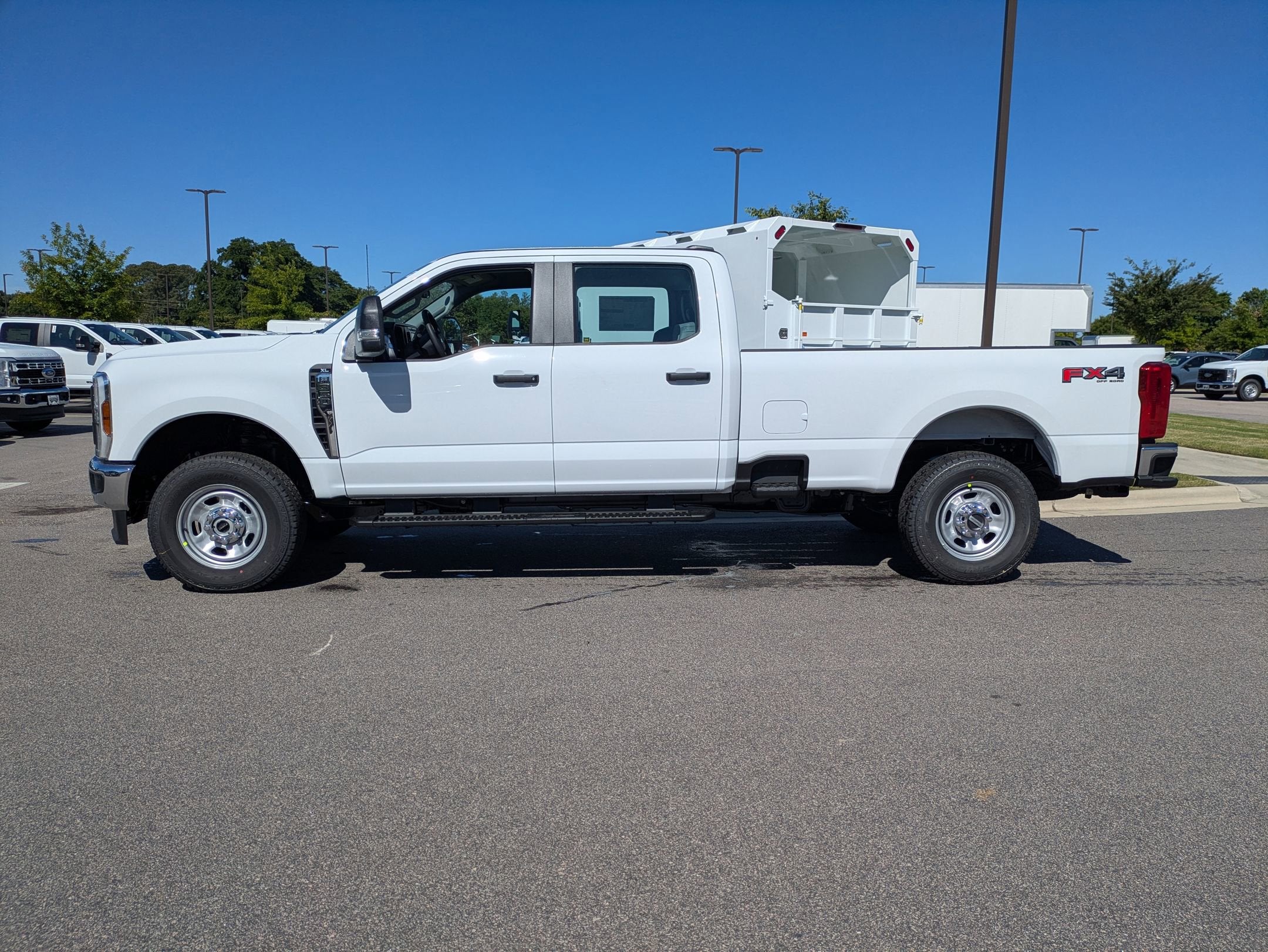2026 Ford Super Duty F-350 SRW XL