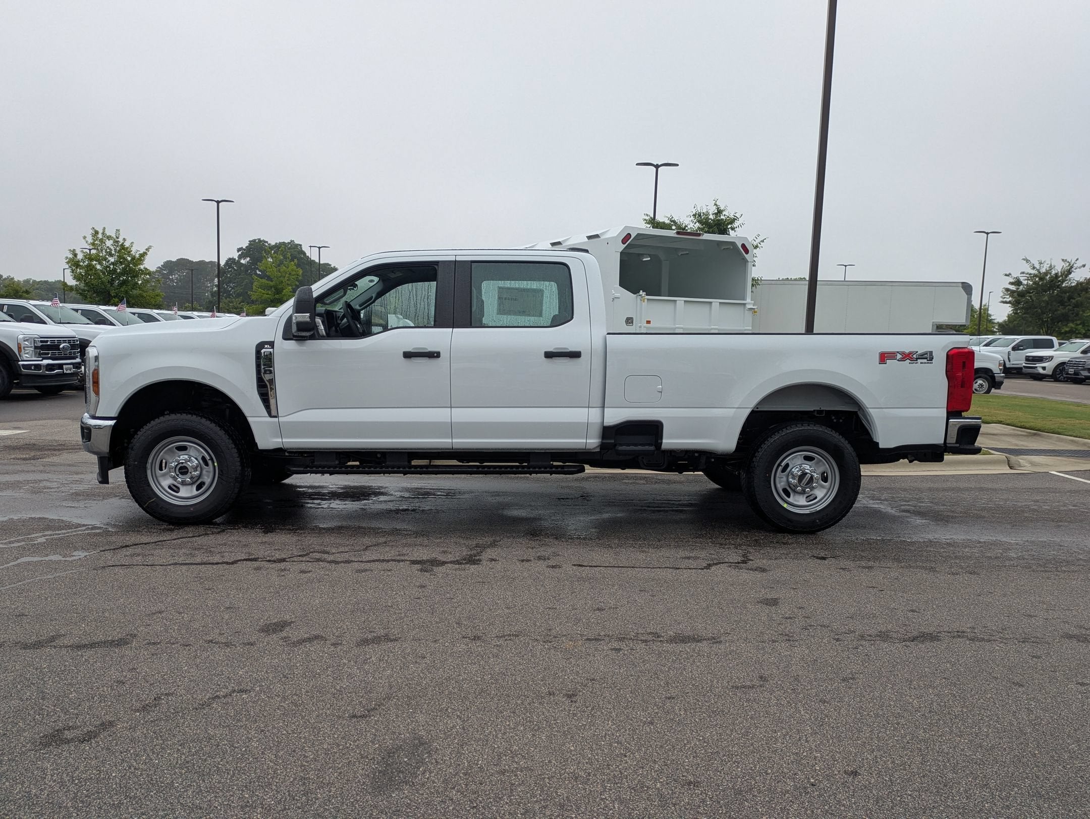 2026 Ford Super Duty F-350 SRW XL