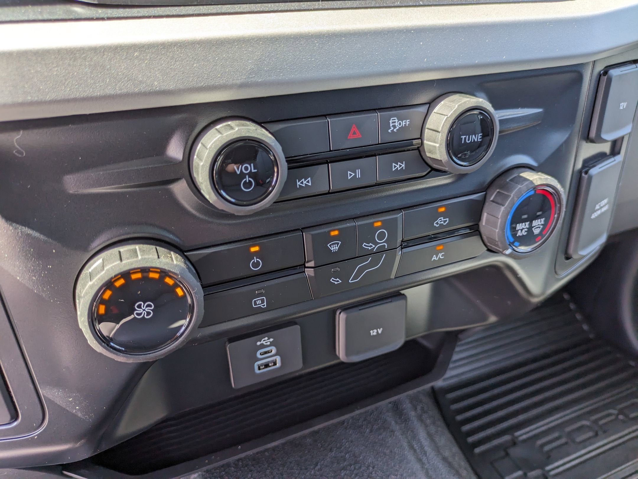 2025 Ford Super Duty F-350 SRW XL