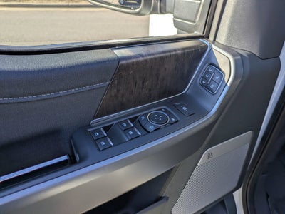 2024 Ford Super Duty F-350 SRW LARIAT