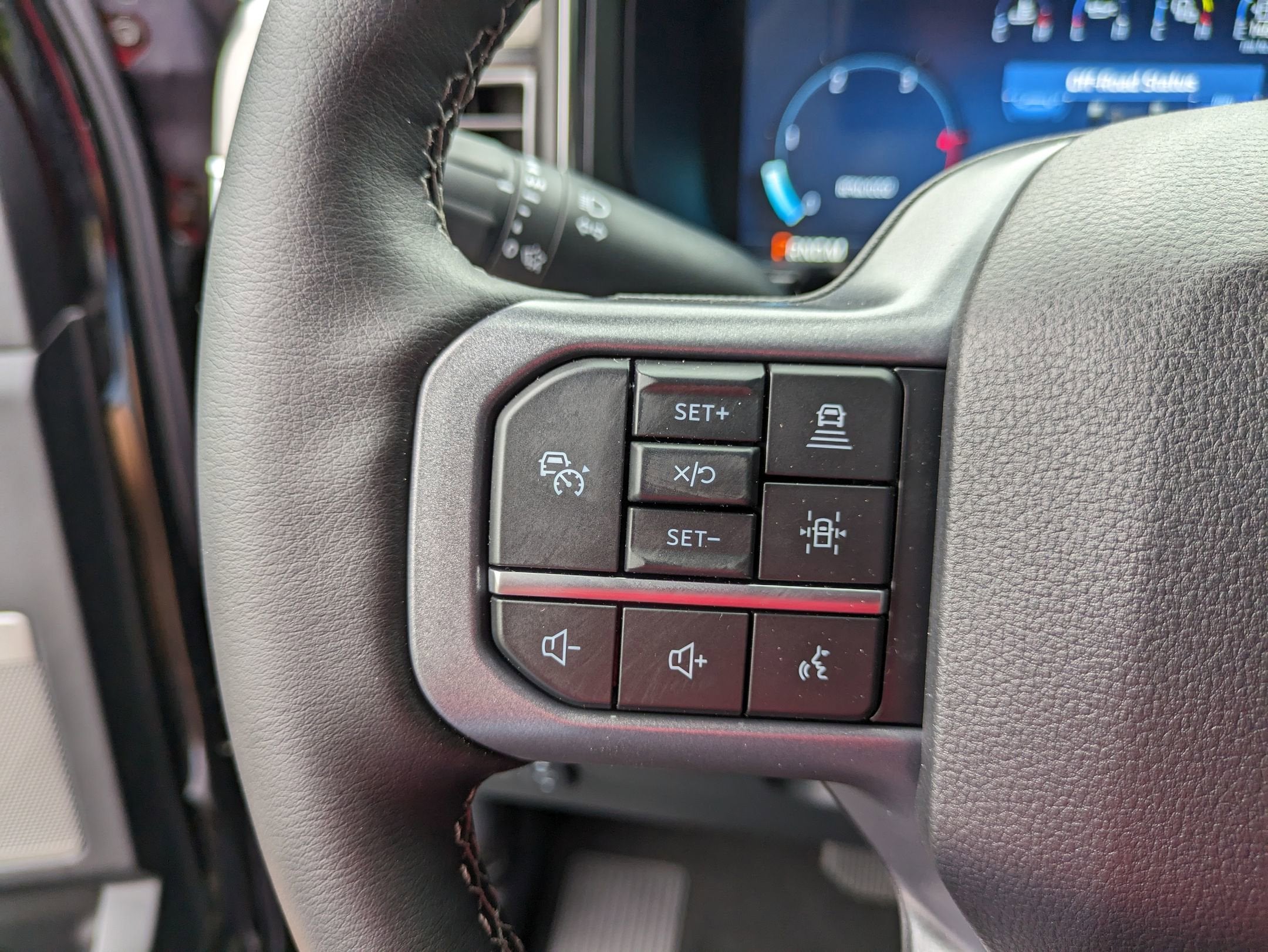 2025 Ford Super Duty F-350 SRW LARIAT