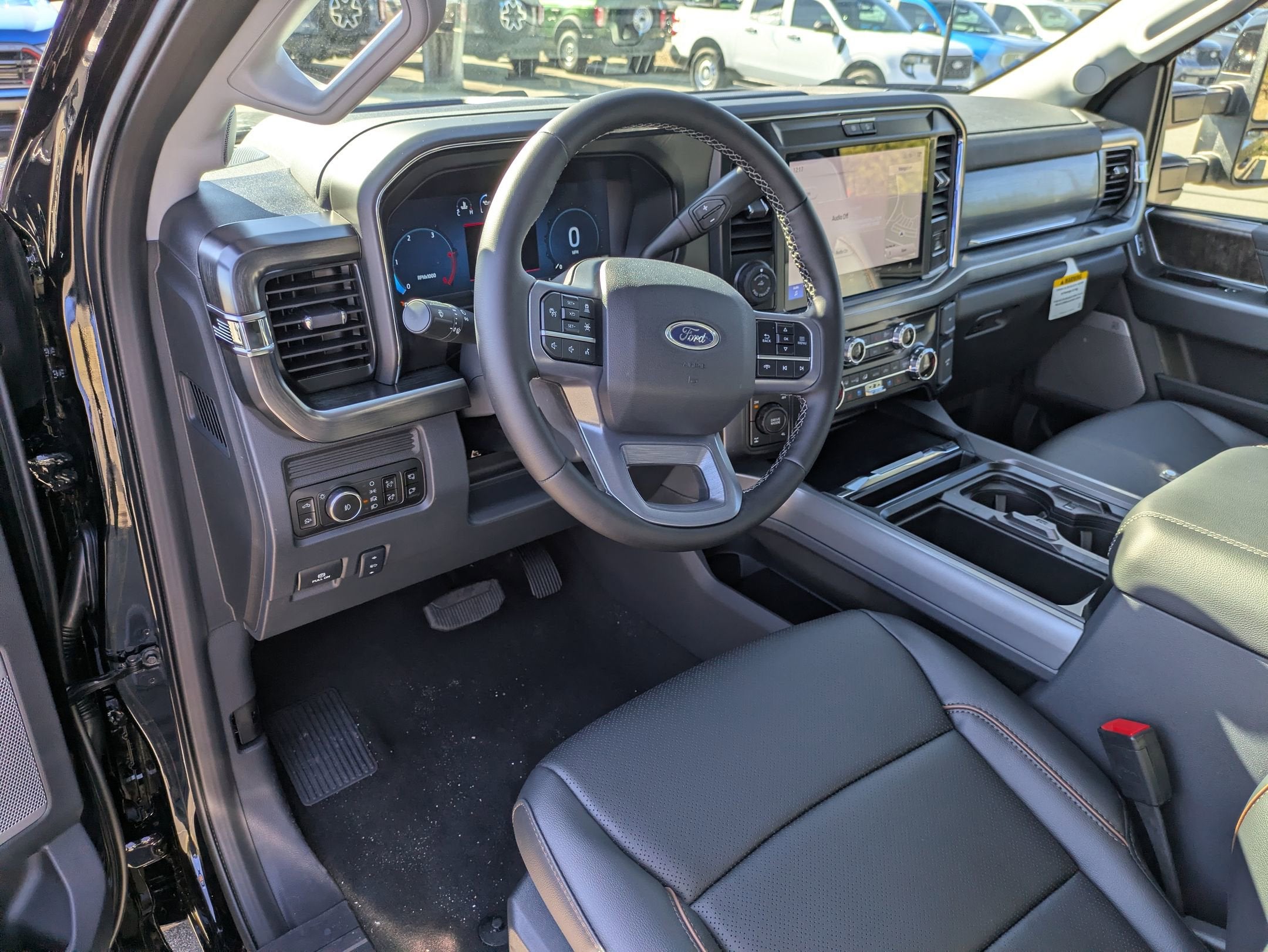 2026 Ford Super Duty F-350 SRW LARIAT