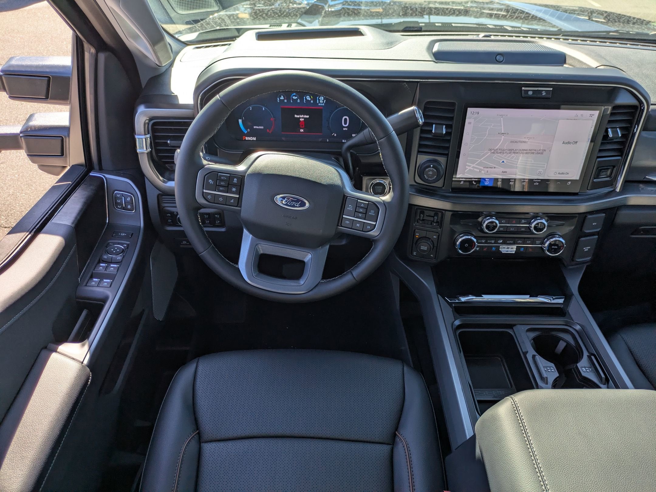 2026 Ford Super Duty F-350 SRW LARIAT