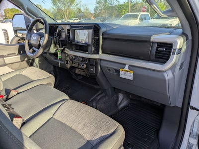 2026 Ford Super Duty F-350 SRW XLT