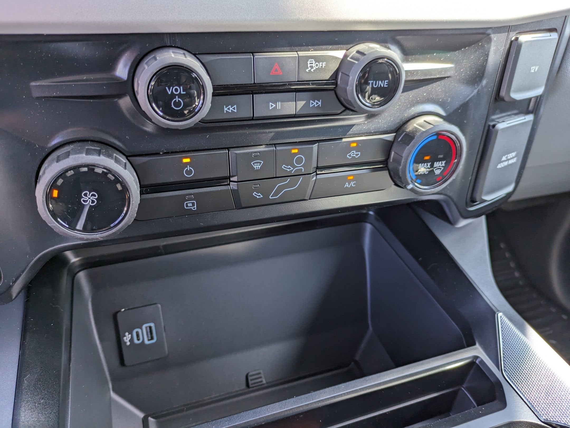 2025 Ford Super Duty F-350 SRW XLT