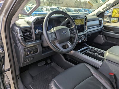 2024 Ford Super Duty F-350 SRW LARIAT