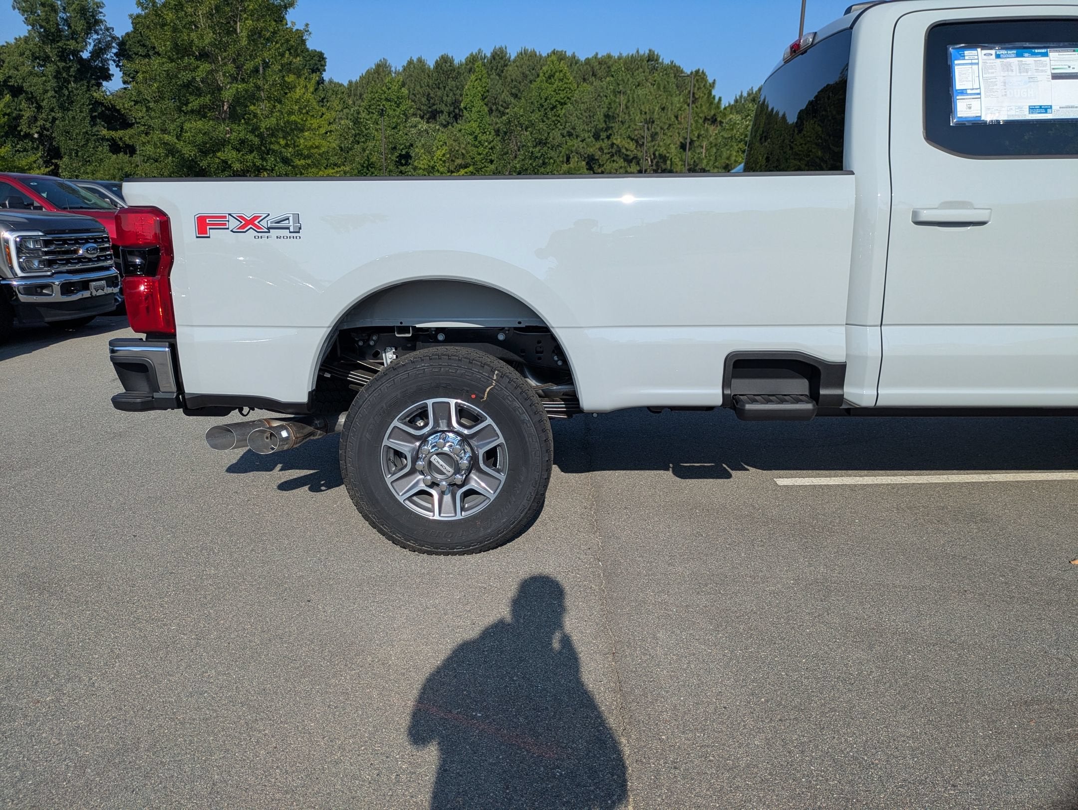 2026 Ford Super Duty F-350 SRW LARIAT