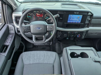 2026 Ford Super Duty F-350 SRW XLT